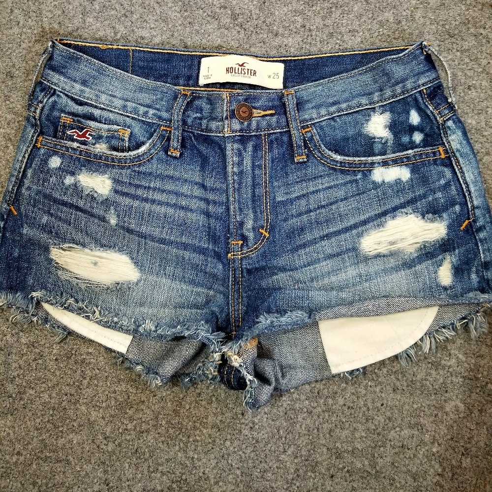 Hollister jean shorts, size 1